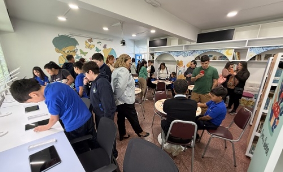 Escuela Cuyuncaví inaugura nueva biblioteca gracias a proyecto colaborativo