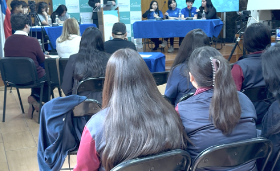 Primer Torneo Interescolar de Debate 2025