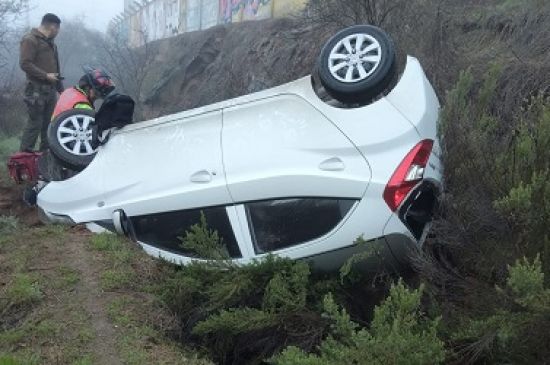 1 Persona Lesionada Tras Volcamiento en Cruce La Virgen