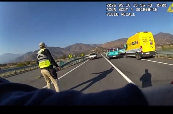 Brutal atropello a Inspector Municipal durante control vehicular en Camino El Toro